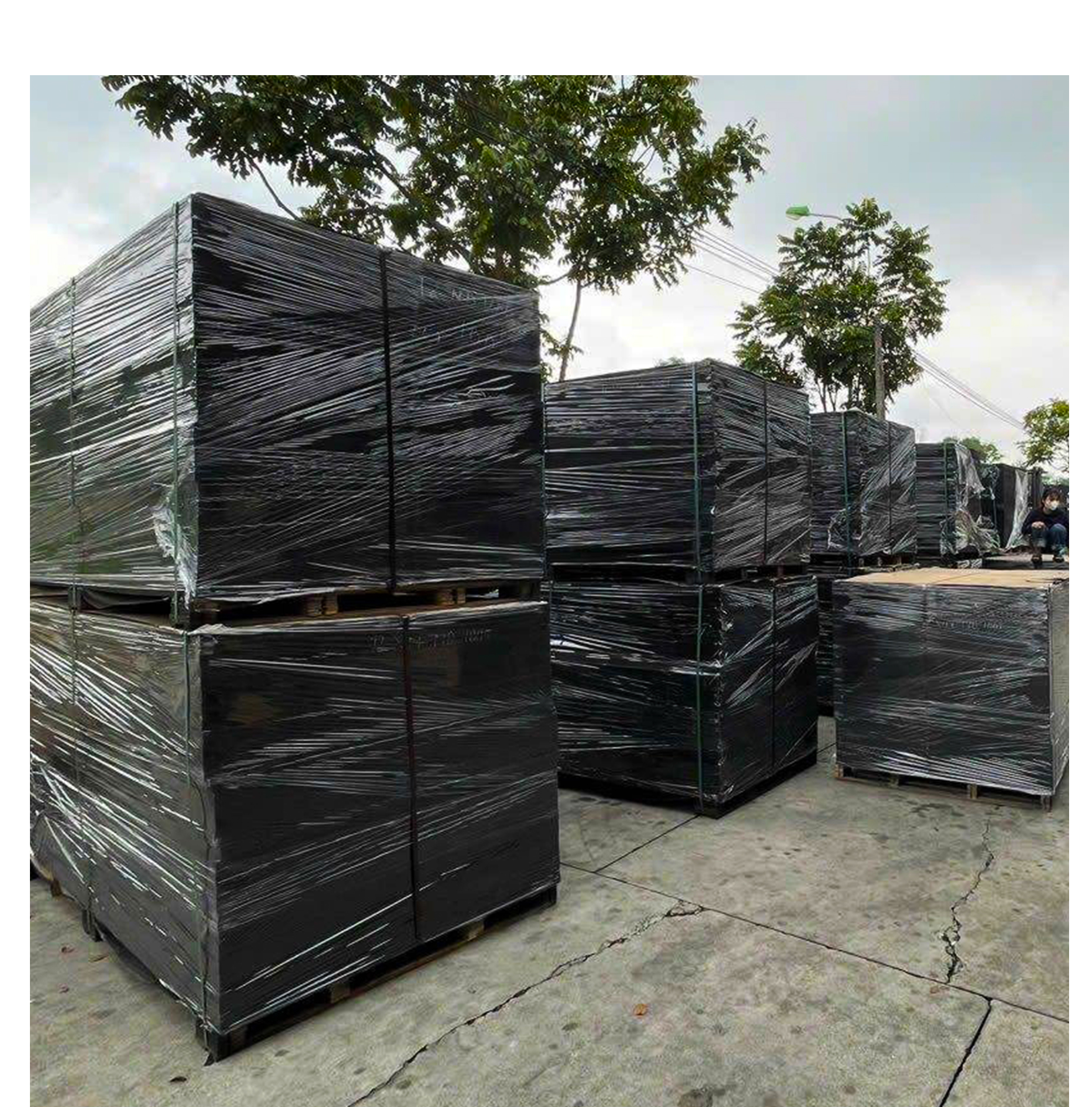 Cốt pha phủ phim Hoàng Hưng Pro